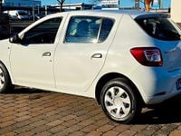 Gebraucht Dacia Sandero Ambiance 75 PS (55 kW) 2014 Weiß Kleinwagen