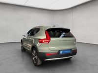 Gebraucht Volvo XC40 Plus 261 PS (191 kW) 2022 Sage greenmetallic 733 SUV