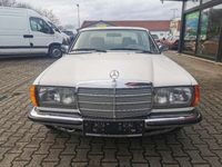 gebraucht Mercedes 230 CEerst.124Tkm