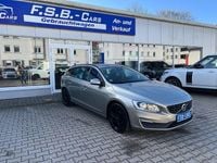 Gebraucht Volvo V60 Business Edition 190 PS (139 kW) 2015 Grau Kombi