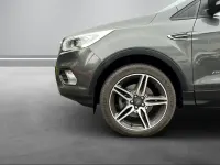Gebraucht Ford Kuga Titanium 150 PS (110 kW) 2017 Grau SUV