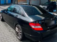 Gebraucht Mercedes C200 136 PS (100 kW) 2010 Schwarz Limousine
