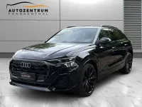 Gebraucht Audi Q8 S-Line 286 PS (210 kW) 2024 Mythosschwarz SUV
