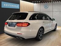 Gebraucht Mercedes E220 Avantgarde 200 PS (147 kW) 2024 Weiß Limousine