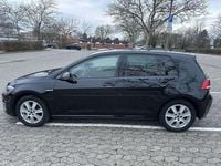 Gebraucht VW e-Golf 100 kW (136 PS) 2020 Schwarz Kleinwagen