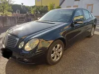 Gebraucht Mercedes E200 Classic 136 PS (100 kW) 2007 Schwarz Limousine