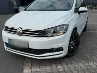 Gebraucht VW Touran 150 PS (110 kW) 2019 Weiß Van / Kleinbus