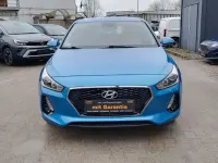 Gebraucht Hyundai i30 Select 99 PS (72 kW) 2018 Blau Limousine