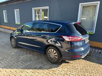 Gebraucht Ford S-MAX Business Edition 239 PS (175 kW) 2017 Blazerblau Van / Kleinbus