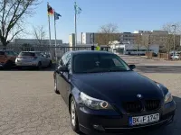 Gebraucht BMW 523 Exclusive 190 PS (139 kW) 2009 Blau Limousine