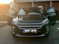 Gebraucht Ford Kuga Titanium 179 PS (131 kW) 2017 SUV