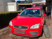 Second-hand Ford Focus 109 CP (80 kW) 2007 Roșu Break