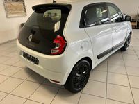 Gebraucht Renault Twingo Equilibre 65 PS (47 kW) 2022 Weiß Kleinwagen