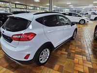 Gebraucht Ford Fiesta Active 86 PS (63 kW) 2019 Weiß Kleinwagen