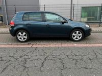 Gebraucht VW Golf VI 85 PS (62 kW) 2010 Blau Kleinwagen