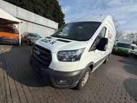 Gebraucht Ford Transit Trend 131 PS (96 kW) 2023 Weiß Limousine