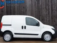 Gebraucht Peugeot Bipper Avantage 75 PS (55 kW) 2012 Weiß Van / Kleinbus
