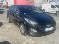 Gebraucht Hyundai i30 Style 110 PS (80 kW) 2017 Schwarz Kombi