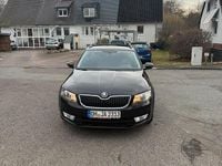 Gebraucht Skoda Octavia 150 PS (110 kW) 2015 Schwarz Kleinwagen