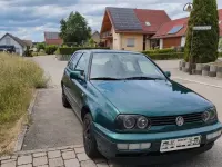 Gebraucht VW Golf III 75 PS (55 kW) 1997 Grün Limousine