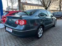 Gebraucht VW Passat Comfortline 102 PS (75 kW) 2009 Grau Limousine