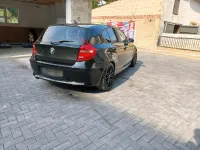 Gebraucht BMW 118 143 PS (105 kW) 2008 Schwarz Kleinwagen