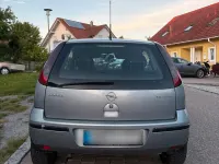 Gebraucht Opel Corsa 80 PS (58 kW) 2005 Silber Kleinwagen