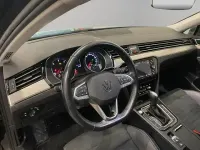 Gebraucht VW Passat Elegance 150 PS (110 kW) 2023 Mangangrau metallic (metallic) Kombi