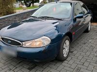 Gebraucht Ford Mondeo 115 PS (84 kW) 1997 Blau Limousine