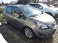 Gebraucht Opel Meriva Innovation 120 PS (88 kW) 2012 Muskatgrau/muskat braun(m2) Van / Kleinbus