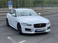 Gebraucht Jaguar XE 179 PS (131 kW) 2016 Weiß Limousine
