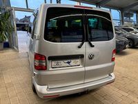 Gebraucht VW T5 Comfortline 140 PS (102 kW) 2014 Silber Van