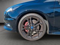 Gebraucht Ford Focus ST 250 PS (183 kW) 2016 Schwarz Limousine