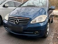 Gebraucht Mercedes A160 Avantgarde 95 PS (69 kW) 2010 Blau Kleinwagen