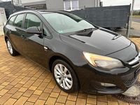 Second-hand Opel Astra 131 CP (96 kW) 2013 Negru Break