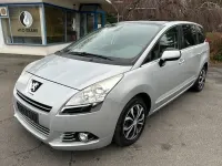 Gebraucht Peugeot 5008 Allure 163 PS (119 kW) 2011 Silber Van / Kleinbus