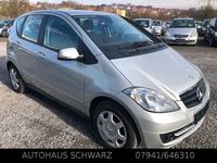 Gebraucht Mercedes A160 Classic 95 PS (69 kW) 2011 Silber Limousine