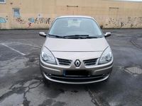 Gebraucht Renault Scénic 150 PS (110 kW) 2008 Braun Van / Kleinbus