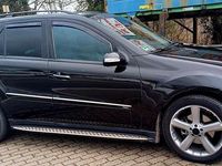 Gebraucht Mercedes ML320 224 PS (164 kW) 2007 Schwarz SUV