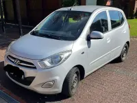 Gebraucht Hyundai i10 Style 86 PS (63 kW) 2011 Silber Kleinwagen
