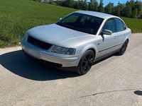 Gebraucht VW Passat Comfortline 101 PS (74 kW) 1997 Silber Limousine