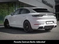 Gebraucht Porsche Cayenne GTS 460 PS (338 kW) 2021 Weiß SUV