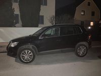 Gebraucht VW Tiguan Team 150 PS (110 kW) 2010 Schwarz SUV