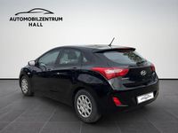 Gebraucht Hyundai i30 110 PS (80 kW) 2013 Schwarz Limousine