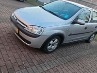 Gebraucht Opel Corsa 75 PS (55 kW) 2003 Silber Kleinwagen