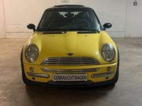 Second-hand Mini Cooper 116 CP (85 kW) 2002 Galben Hatchback