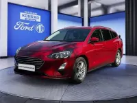 Gebraucht Ford Focus Cool & Connect 125 PS (91 kW) 2022 Fantasticrot metallic Kombi