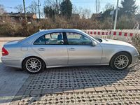 Gebraucht Mercedes E320 Avantgarde 224 PS (164 kW) 2002 Silber Limousine