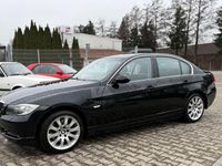 Gebraucht BMW 325 Advantage 197 PS (144 kW) 2008 Schwarz Limousine