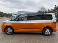 Second-hand VW Multivan 150 CP (110 kW) 2025 Alb Monovolum